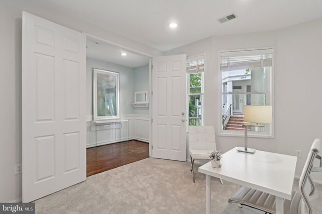 $1,199,000 | 2076 North Oakland Street, Arlington, VA 22207