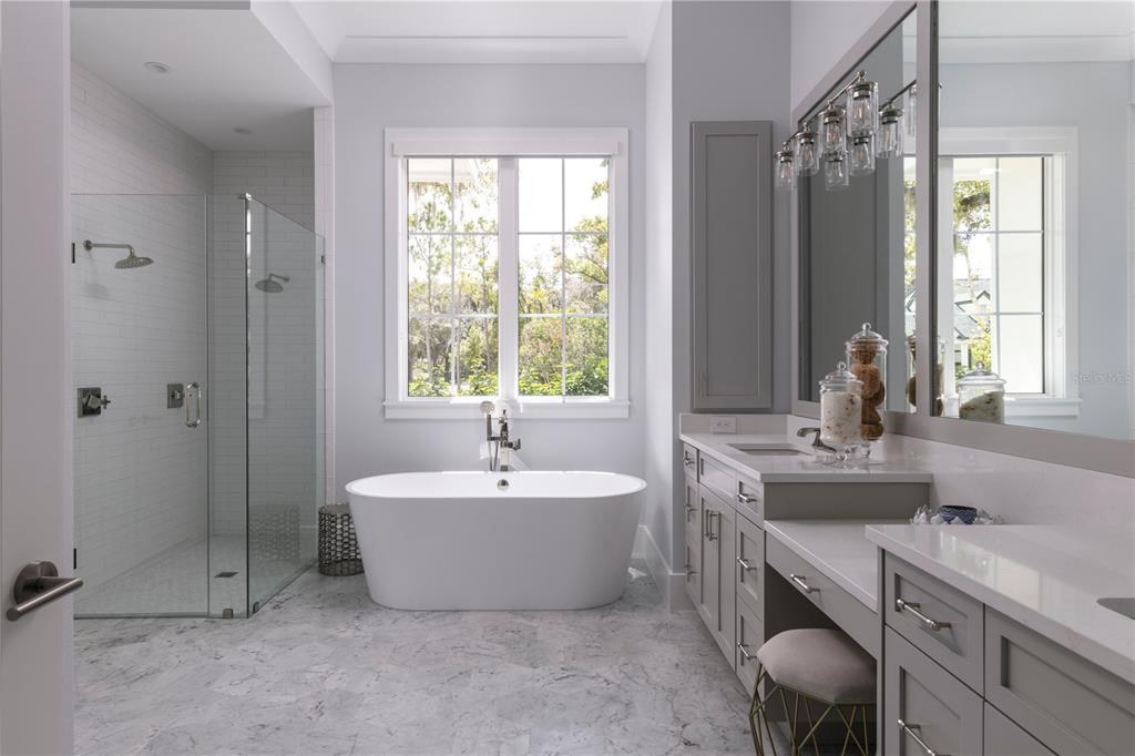 84 Oakdale Street Windermere, FL 34786 - Photo 13 of 19