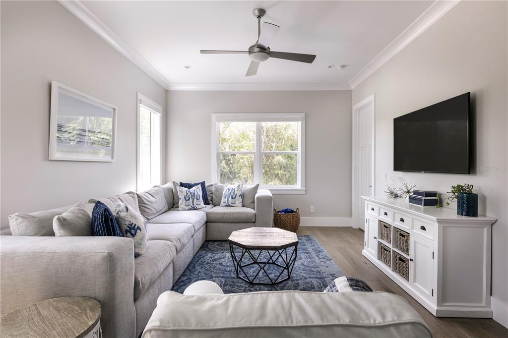 84 Oakdale Street Windermere, FL 34786 - Photo 17 of 19