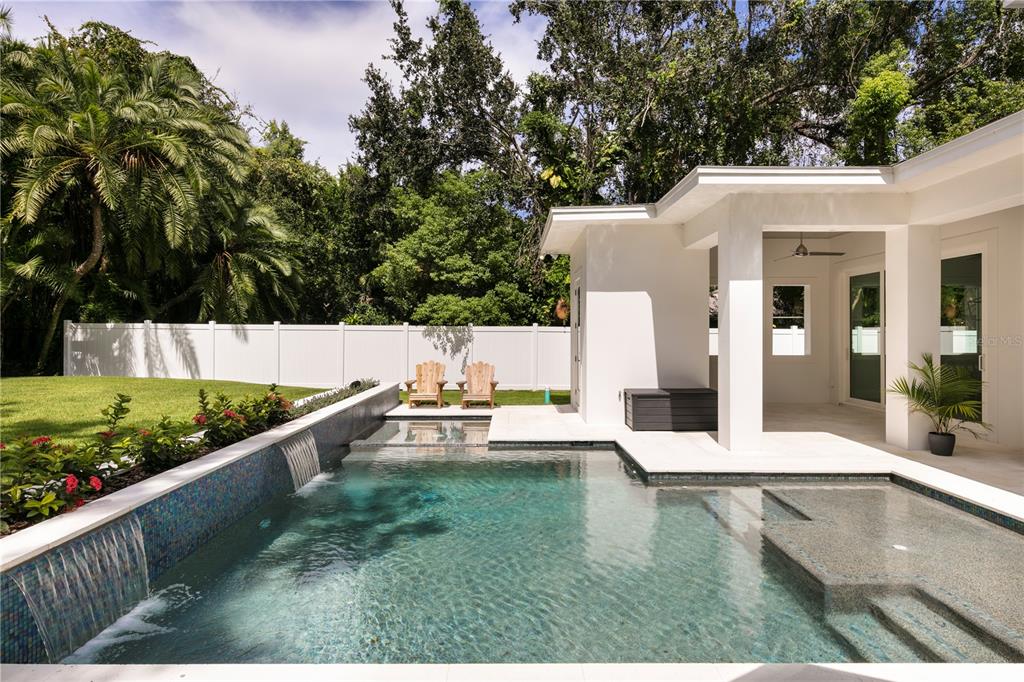 84 Oakdale Street Windermere, FL 34786 - Photo 3 of 19