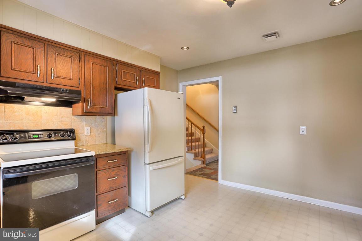121 West Sun Hill Road Manheim, PA 17545 - Photo 14 of 42 Gallery Image 14
