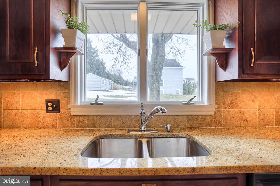 121 West Sun Hill Road Manheim, PA 17545 - Photo 15 of 42 Gallery Image 15
