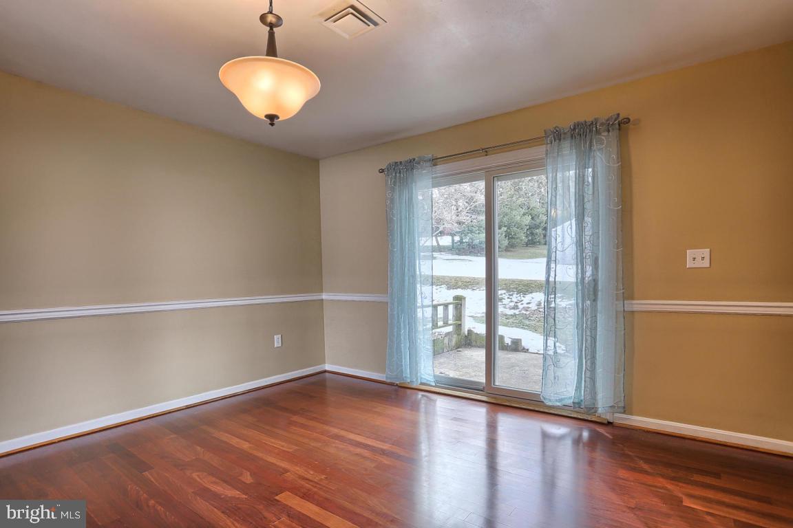 121 West Sun Hill Road Manheim, PA 17545 - Photo 10 of 42 Gallery Image 10