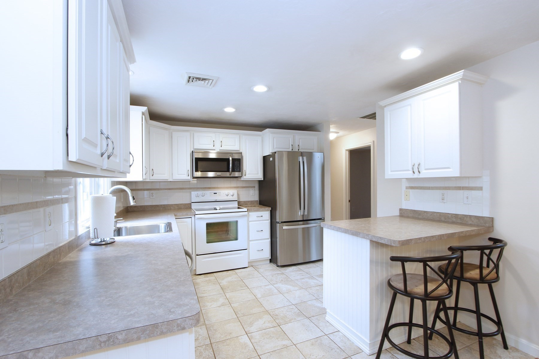 37 Yearling Run Road Bourne, MA 02532 - Photo 13 of 42 Gallery Image 13