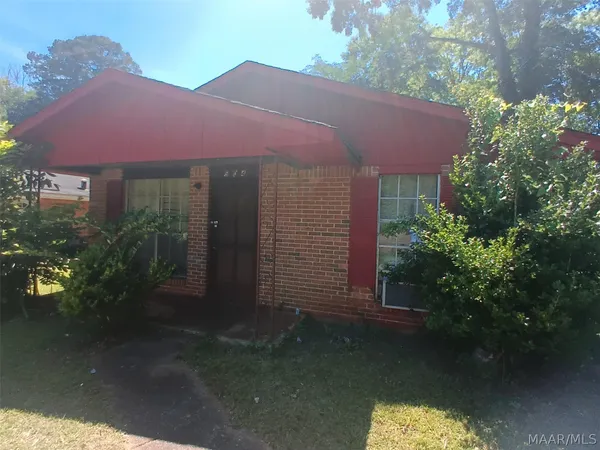 $35,900 | 904 Hickory Street, Greenville, AL 36037