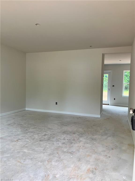 100 Longview Street Lexington, NC 27295 - Photo 3 of 7
