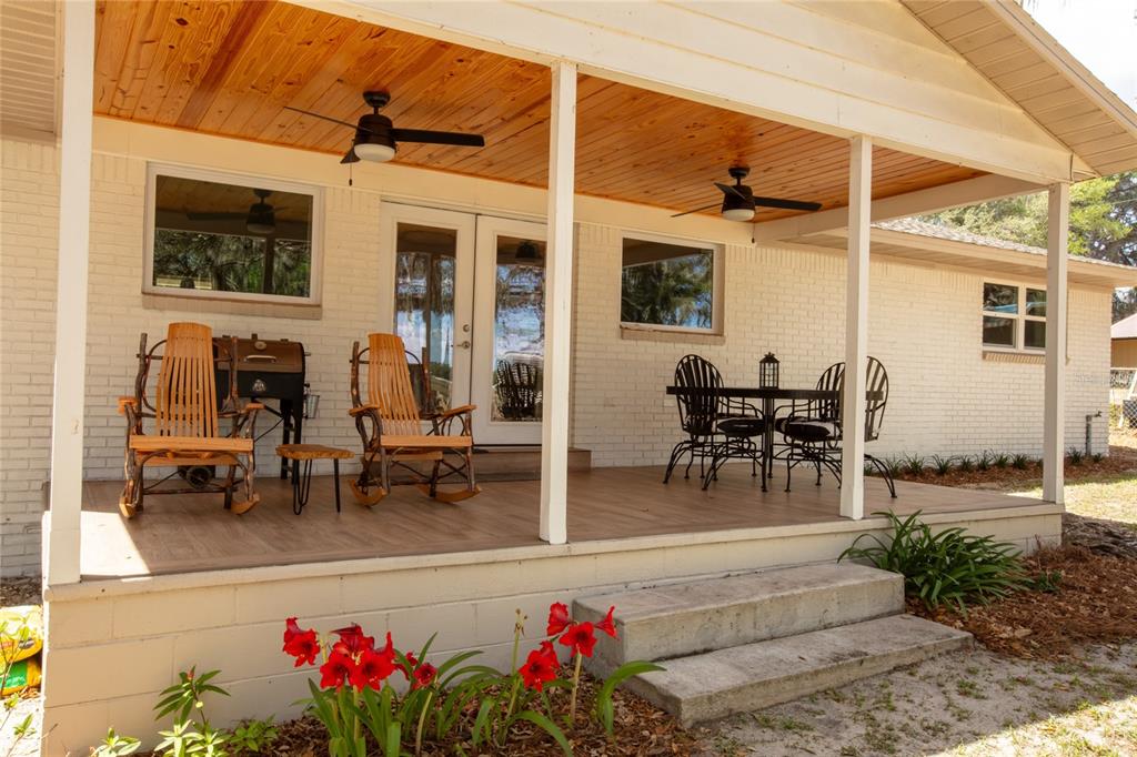 5921 County Road 352 Keystone Heights, FL 32656 - Photo 21 of 73 a view of living room with patio