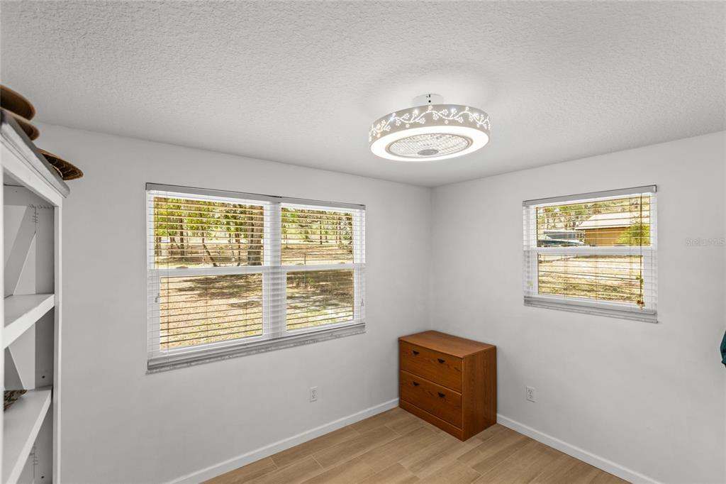 5921 County Road 352 Keystone Heights, FL 32656 - Photo 49 of 73 a view of room with a window and furniture