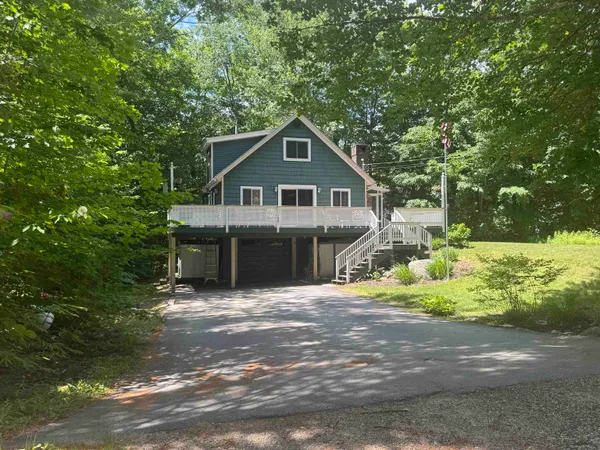 $499,000 | 49 Mountain View Drive, Moultonborough, NH 03254