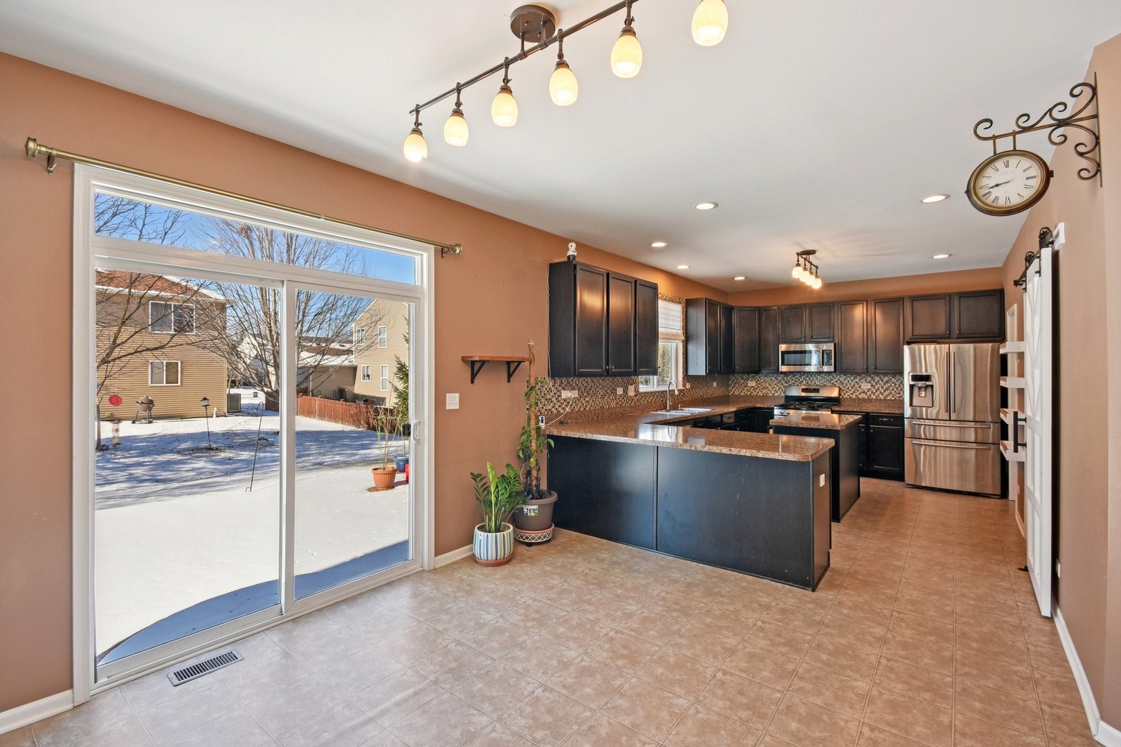 1835 Ness Way Montgomery, IL 60538 - Photo 6 of 46