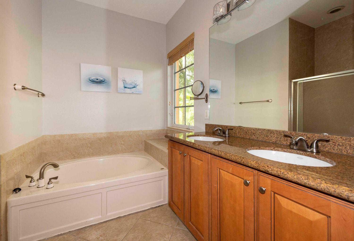 171 Mulligan Place Jupiter, FL 33458 - Photo 15 of 41 MB1