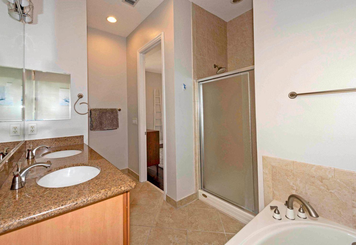 171 Mulligan Place Jupiter, FL 33458 - Photo 16 of 41 MB