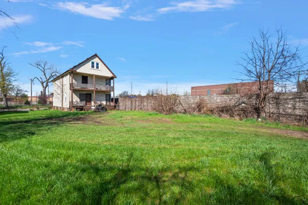 $89,000 | 3930 Mt Elliott Street, Detroit, MI 48207