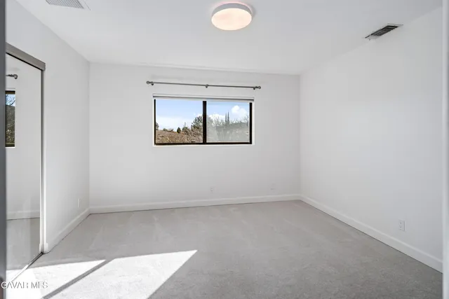 an empty room with a empty space