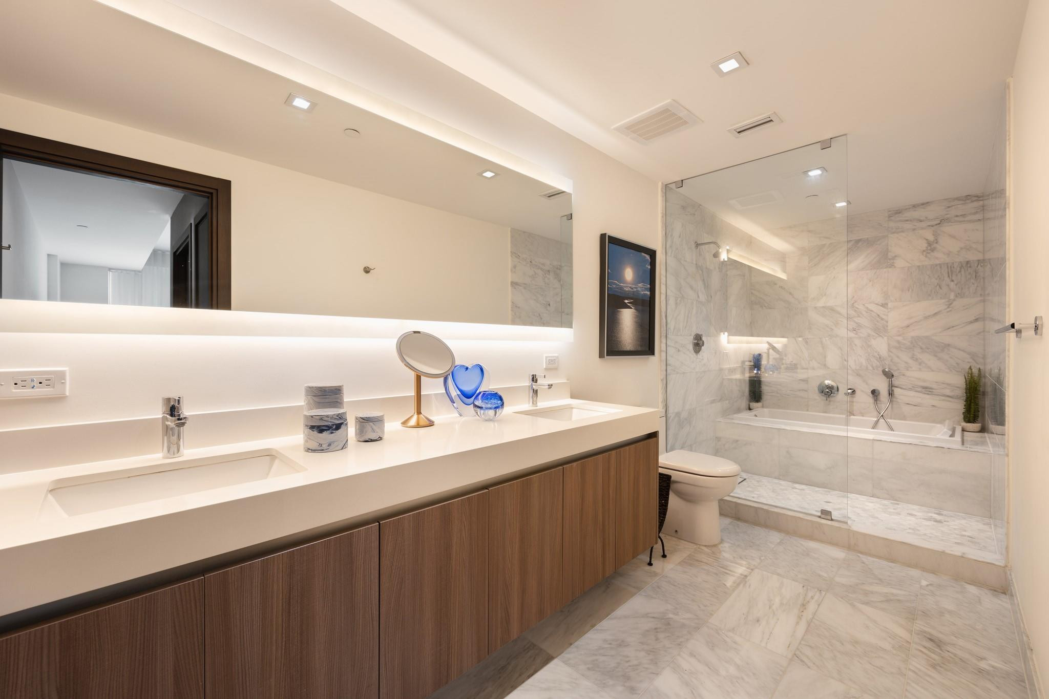 401 North Birch Road, Unit TH7 Fort Lauderdale, FL 33304 - Photo 14 of 33 Photo 14