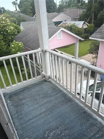 $2,400 | 2010 Broadway Street, New Orleans, LA 70118