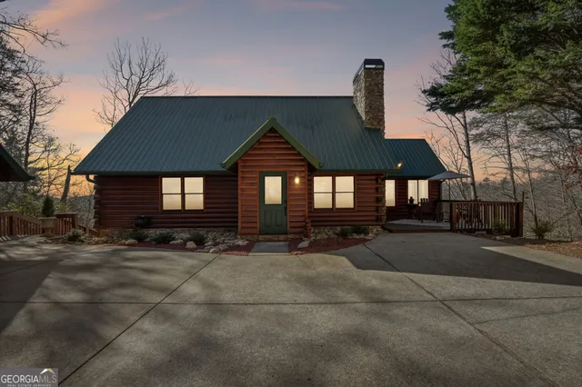 $874,900 | 232 Ranch Mountain Drive, Dahlonega, GA 30533