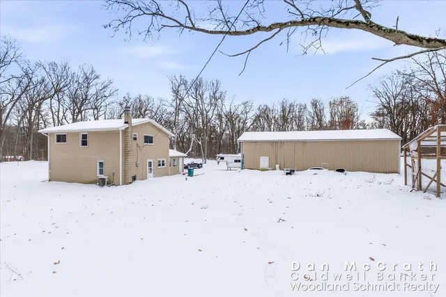 $313,000 | 9811 North 28th Street, Richland, MI 49083