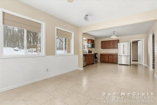 $313,000 | 9811 North 28th Street, Richland, MI 49083