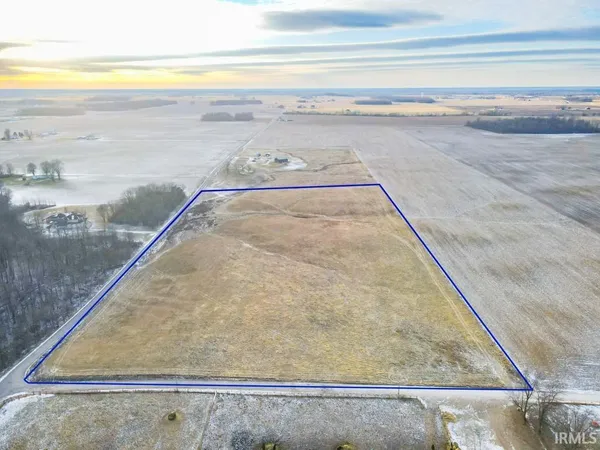 $237,350 | 17 South County Road 100 East, New Castle, IN 47362