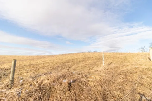 $237,350 | 17 South County Road 100 East, New Castle, IN 47362