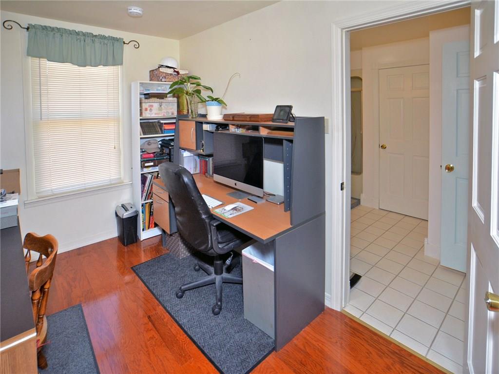 10415 Forbes Road Pittsburgh, PA 15235 - Photo 16 of 25 Gallery Image 16