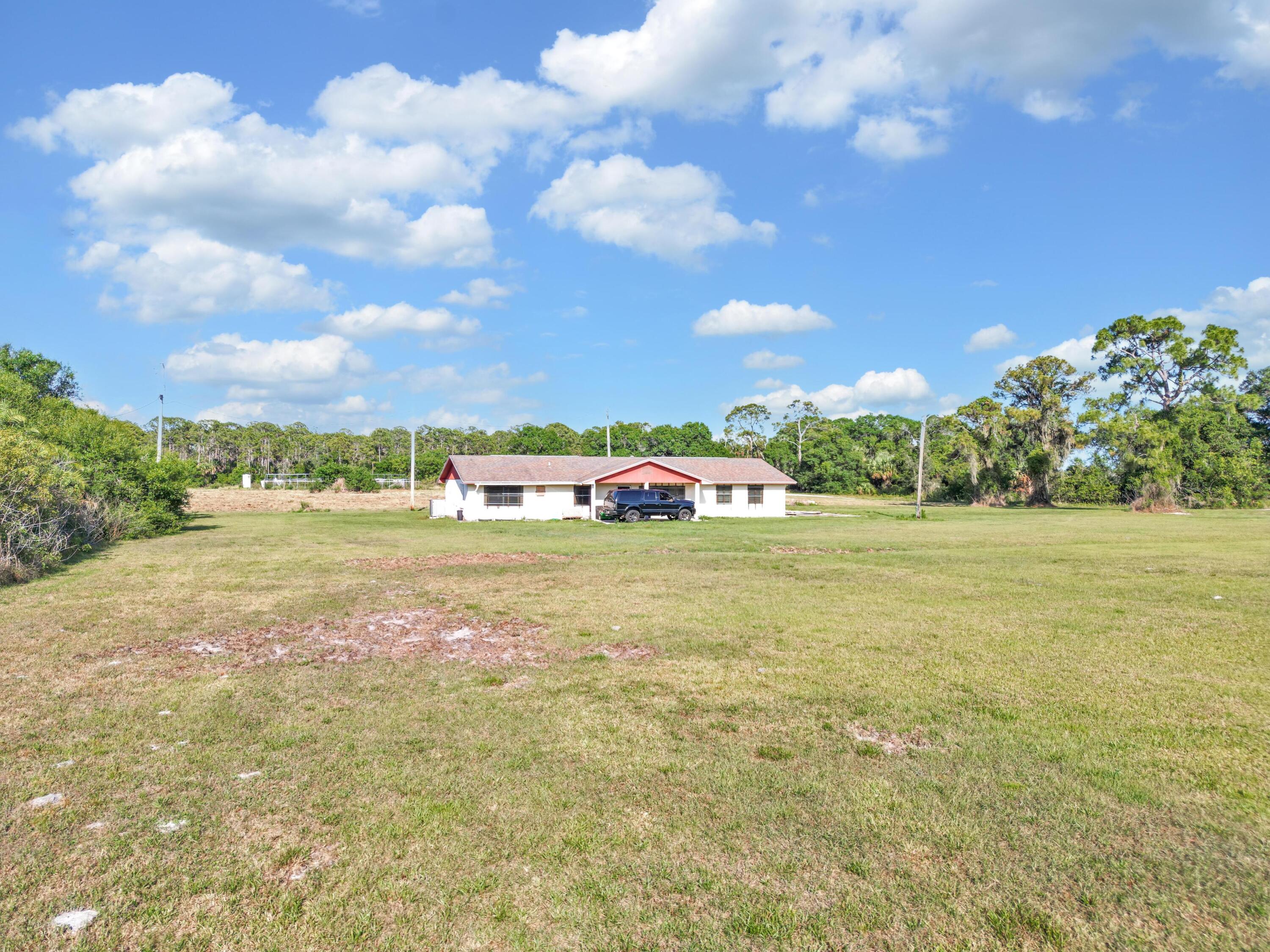 2868 Gentile Road Fort Pierce, FL 34945 - Photo 13 of 38 photo may 19 2024, 4 50 54 pm