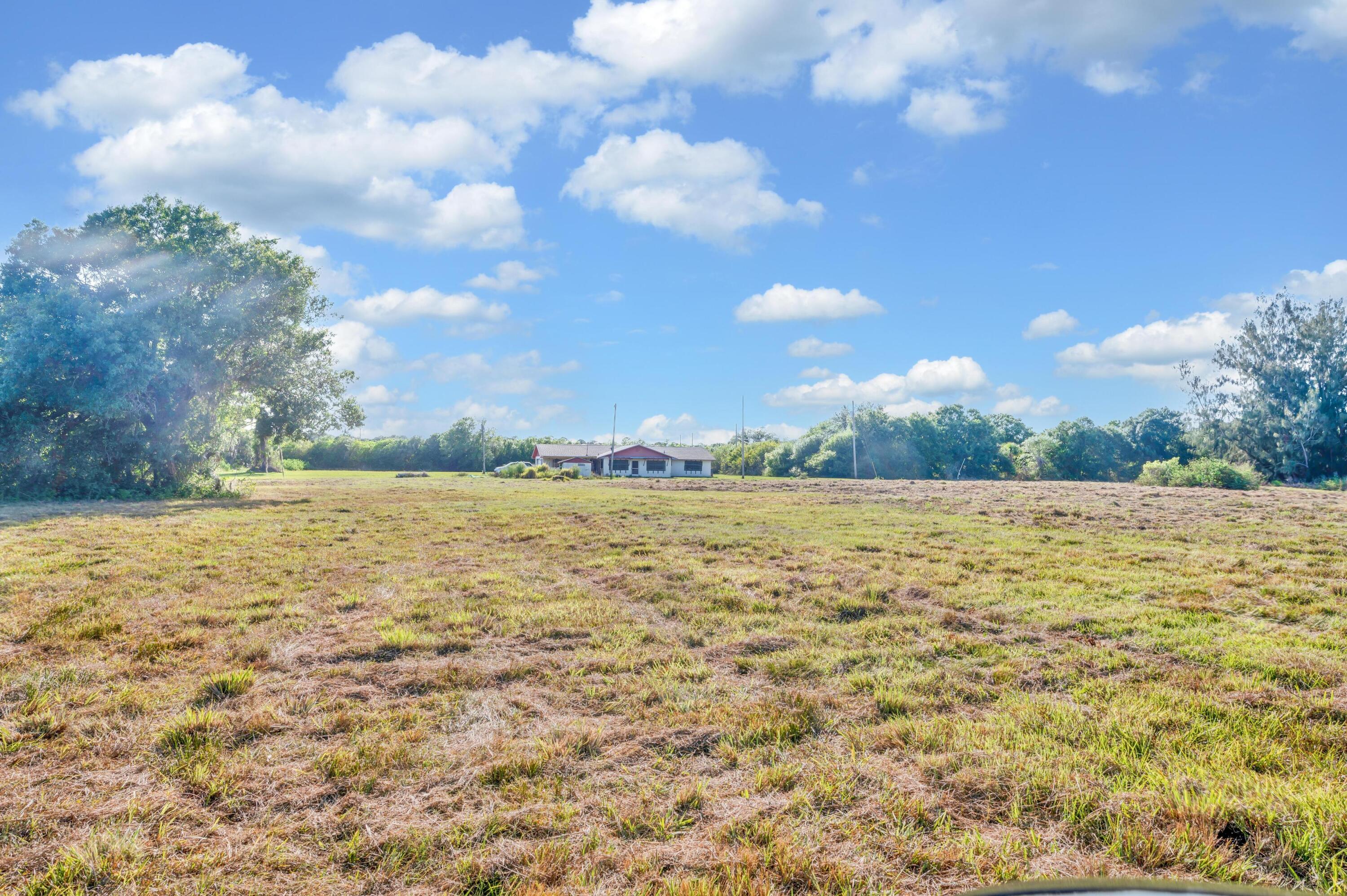 2868 Gentile Road Fort Pierce, FL 34945 - Photo 10 of 38 dsc_1373