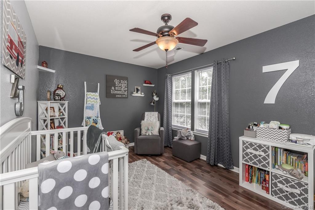 1135 Hipp Road Charlotte, NC 28216 - Photo 30 of 36 Gallery Image 30