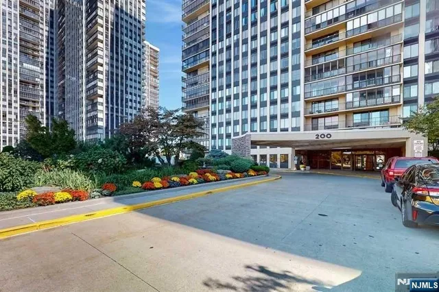 $509,000 | 200 Winston Drive, Unit 418, Cliffside Park, NJ 07010