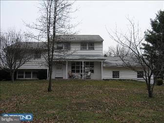167 West Orvilla Road Hatfield, PA 19440 - Photo 1 of 6 Exterior Front