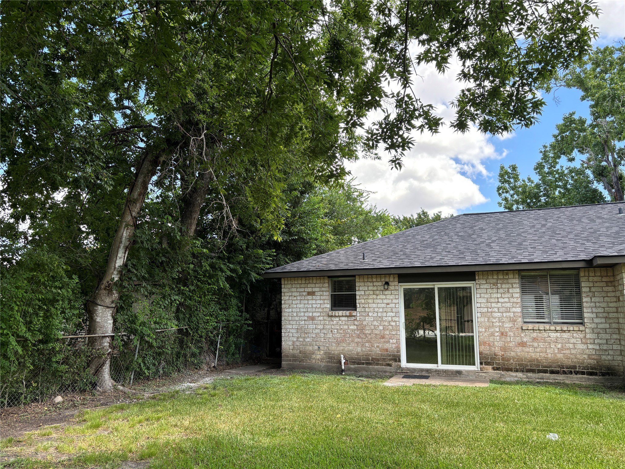 12614 Chiswick Road Houston, TX 77047 - Photo 11 of 17