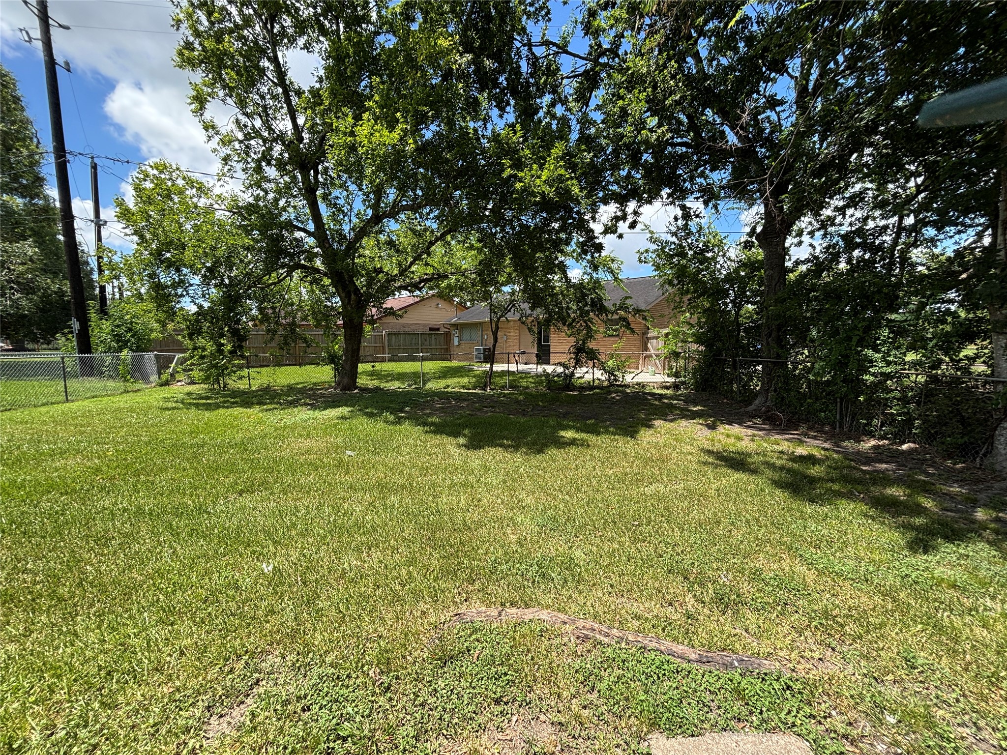 12614 Chiswick Road Houston, TX 77047 - Photo 16 of 17