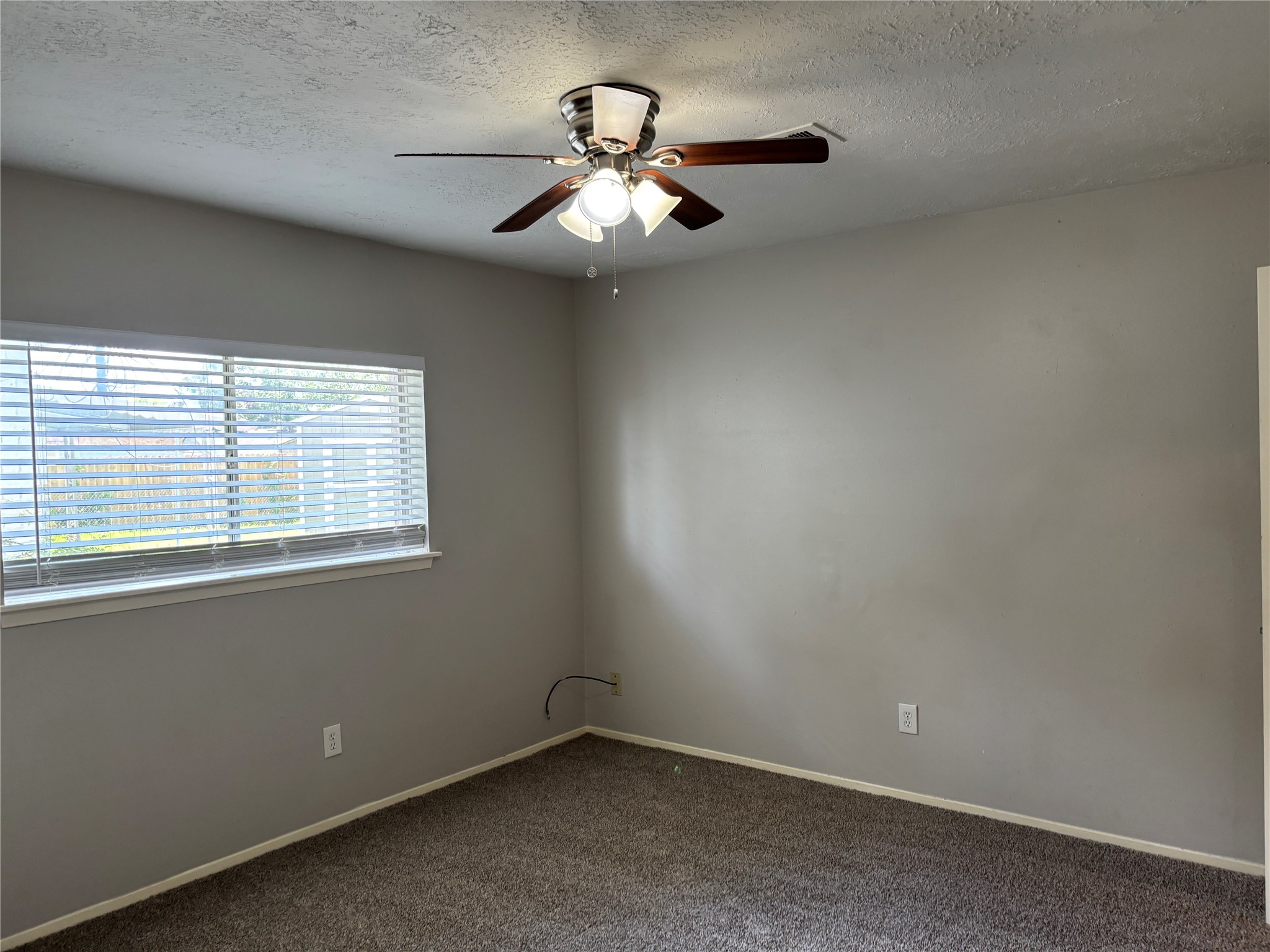 12614 Chiswick Road Houston, TX 77047 - Photo 9 of 17