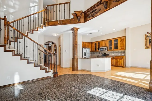 a view of entryway and hall