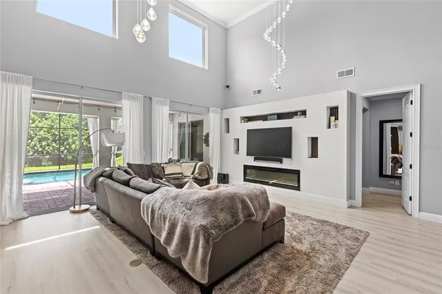 $1,299,999 | 10403 Provence Drive, Orlando, FL 32836