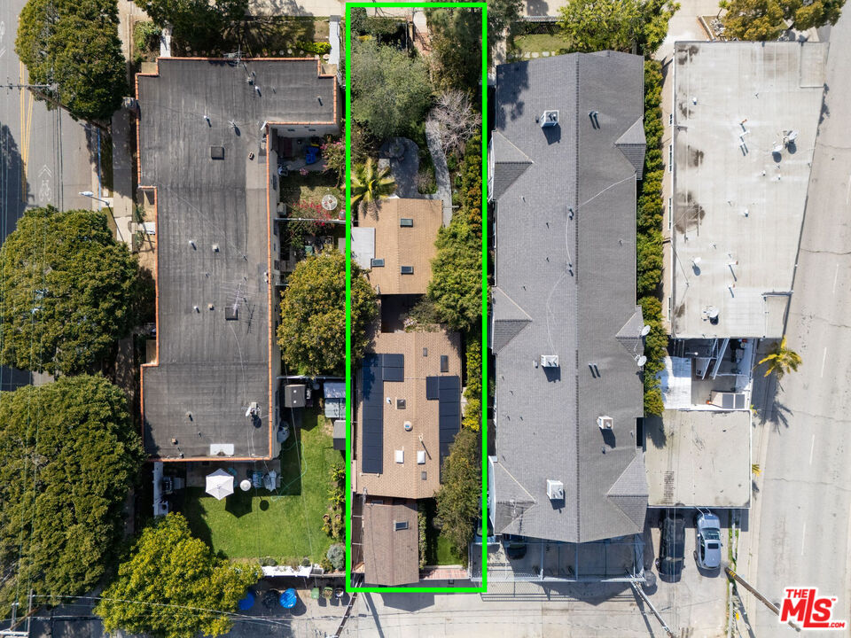 1753 10th Street Santa Monica, CA 90404 - Photo 4 of 40 Gallery Image 4