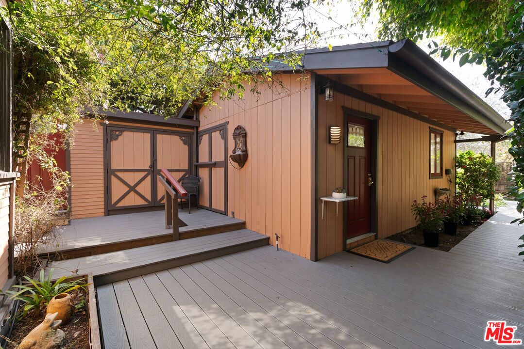 1753 10th Street Santa Monica, CA 90404 - Photo 5 of 40 Gallery Image 5