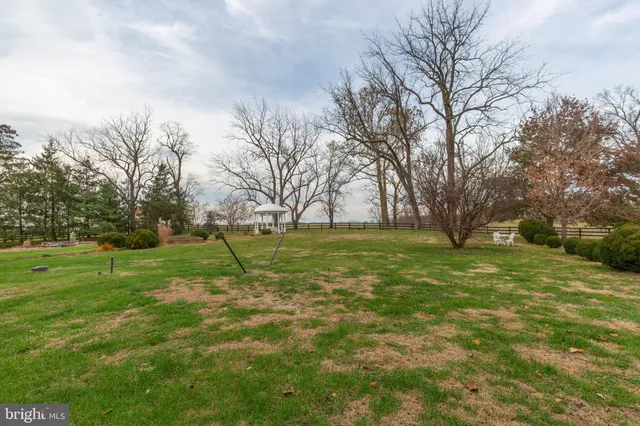 $1,550 | 562 Smithfield Lane, Berryville, VA 22611