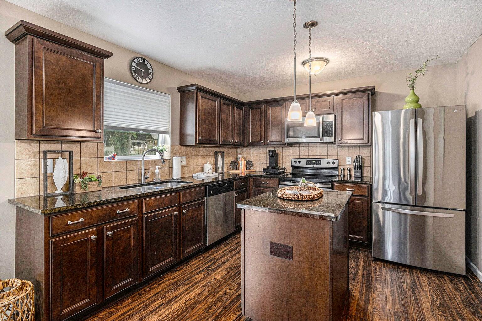 2425 Sagebrush Street Kalamazoo, MI 49006 - Photo 17 of 26 20230803153454598859000000-o