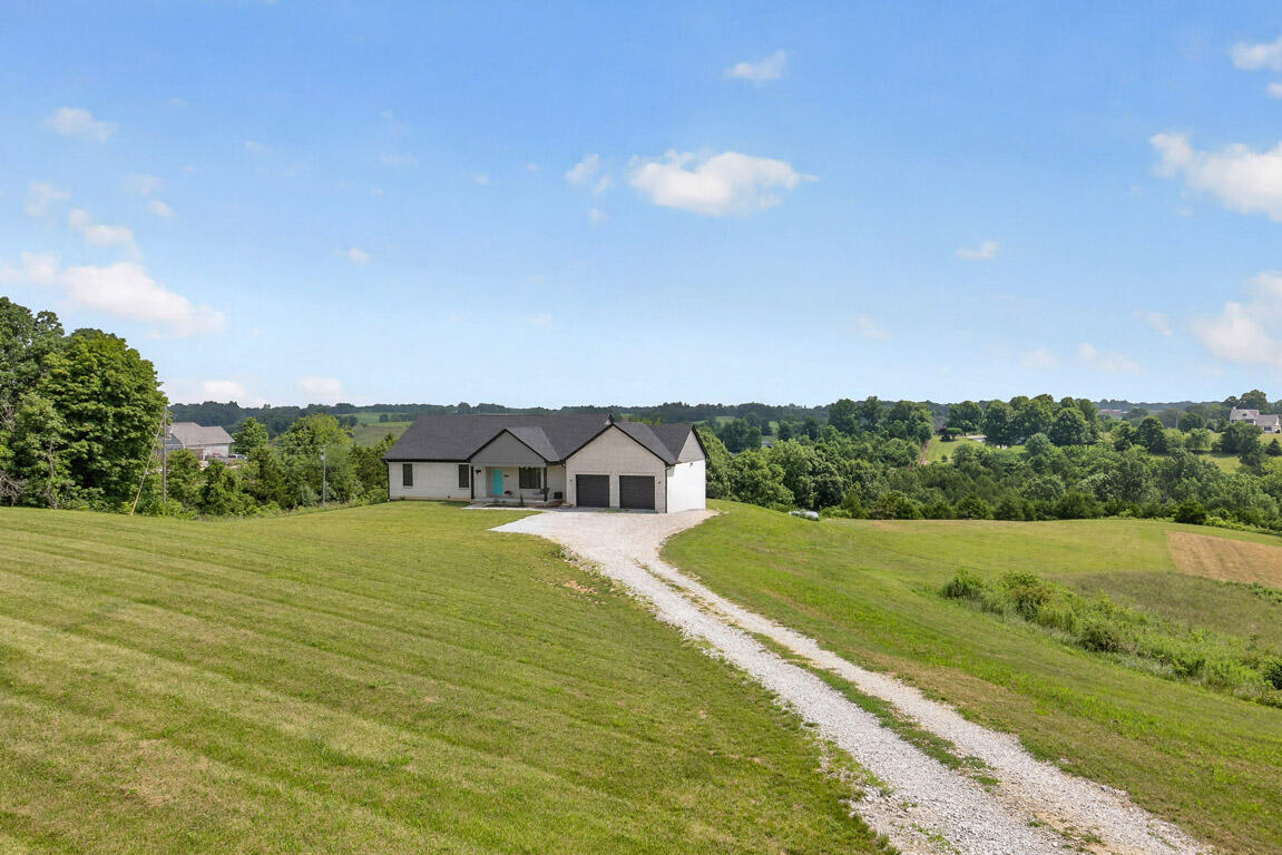 13934 Peach Grove Road California, KY 41007 - Photo 3 of 25 Ext8