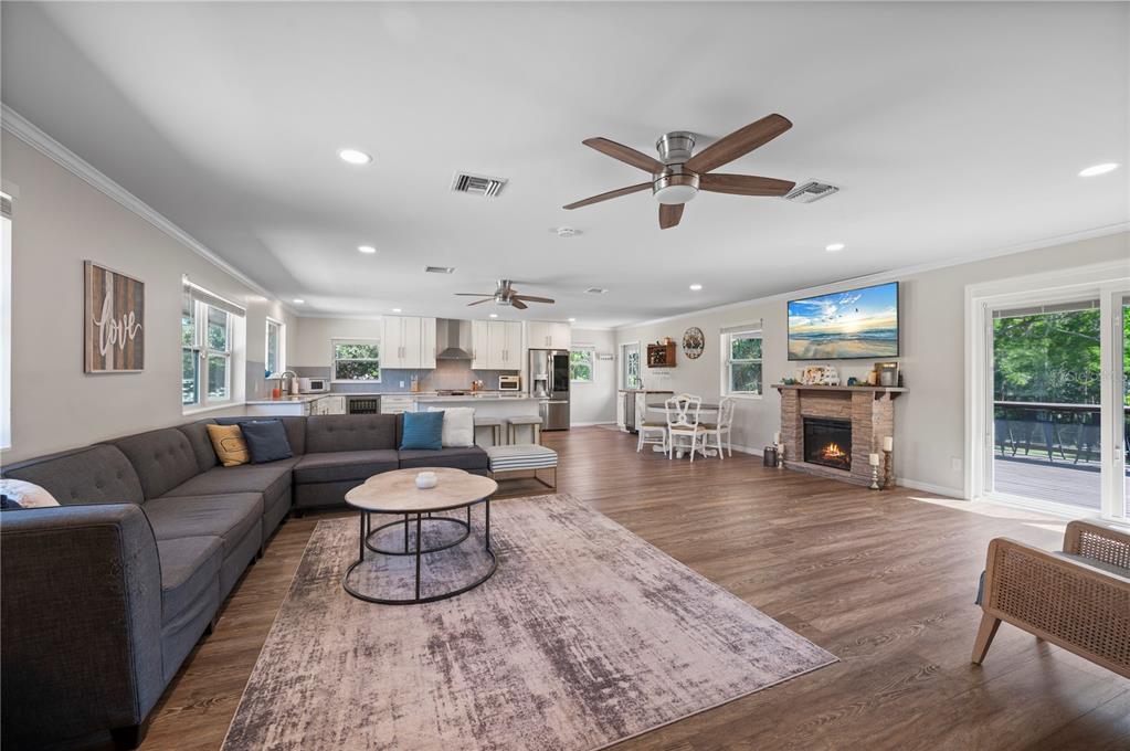 8806 Southwest Start Center Street Arcadia, FL 34269 - Photo 12 of 93