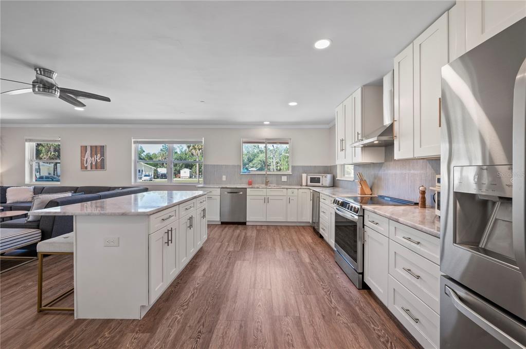 8806 Southwest Start Center Street Arcadia, FL 34269 - Photo 13 of 93