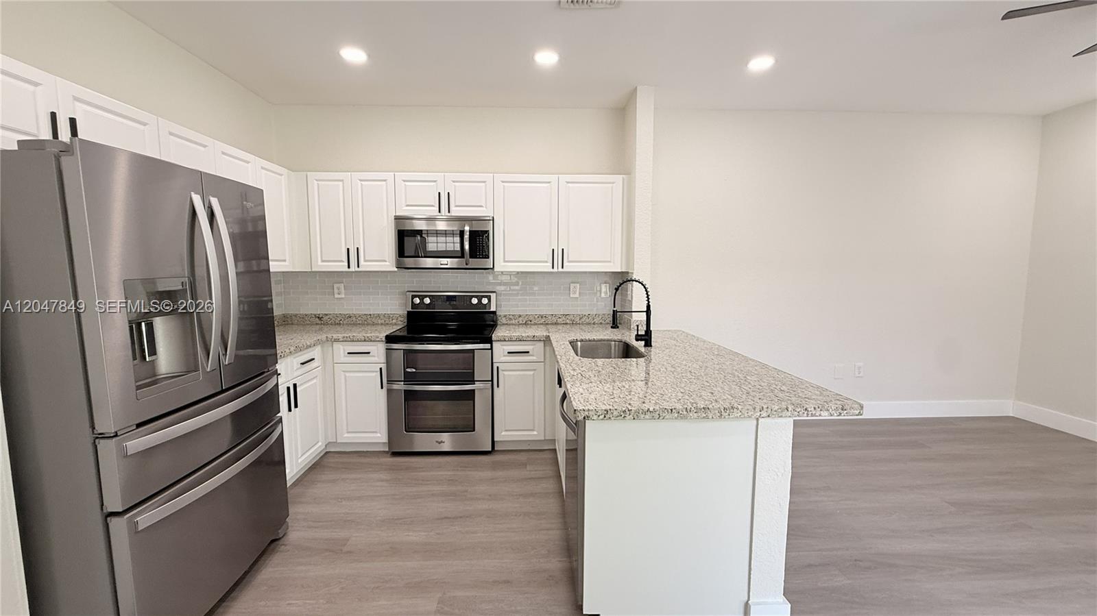 3880 Fern Forest Road Cooper City, FL 33026 - Photo 8 of 37
