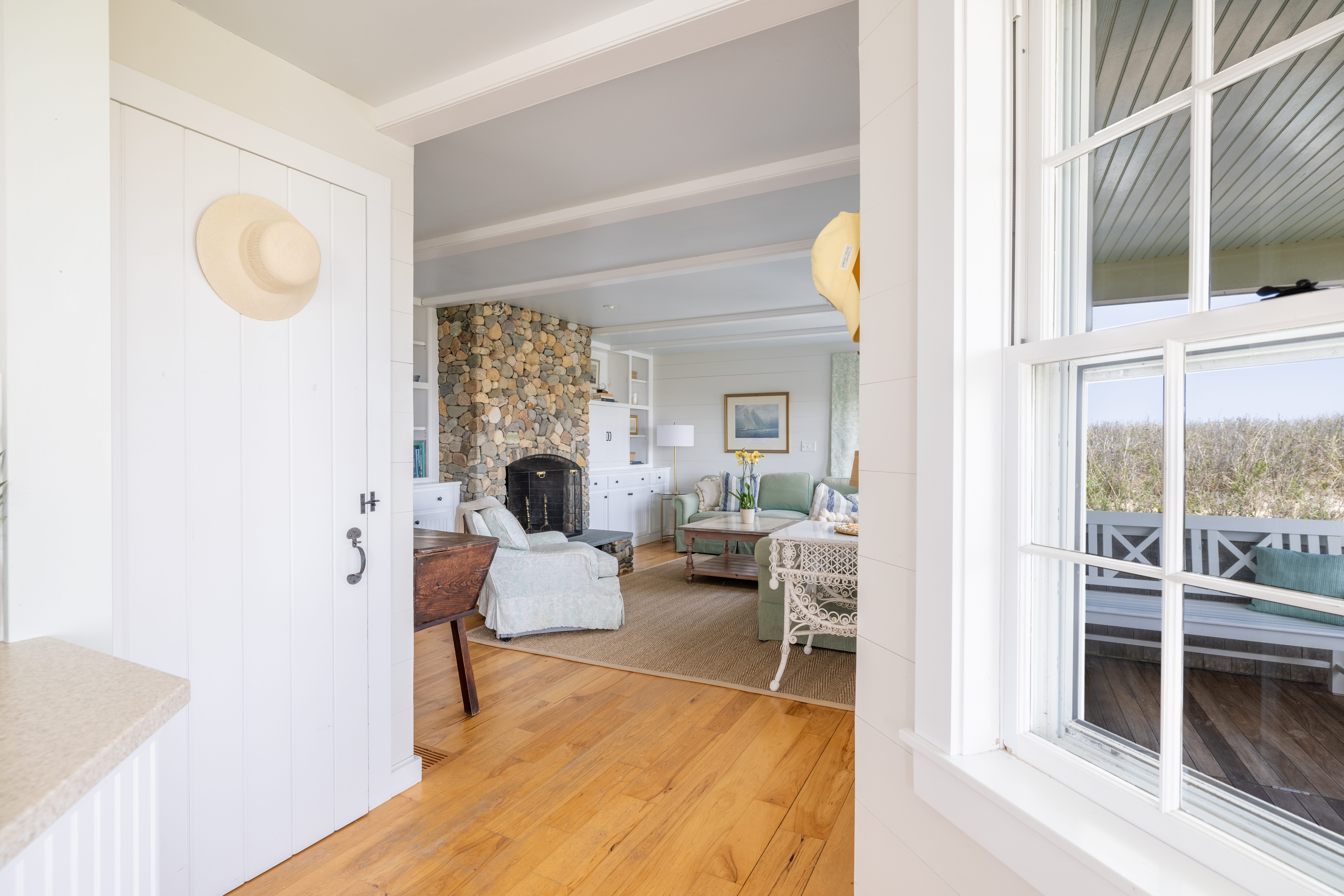 36 C Sesachacha Road Nantucket, MA 02554 - Photo 11 of 22 Gallery Image 11