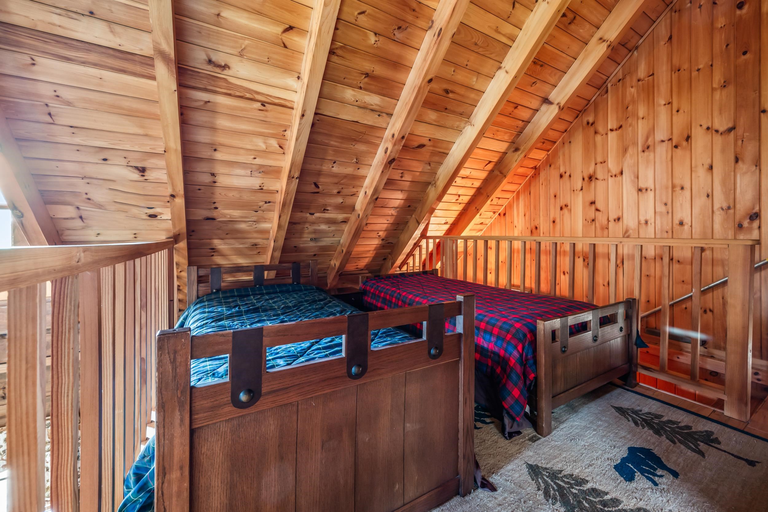 201 Under The Mountain Road Lyman, NH 03585 - Photo 26 of 58