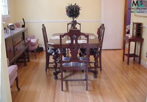 4208 Yorkshire Road Detroit, MI 48224 - Photo 4 of 9 489498-3.JPG