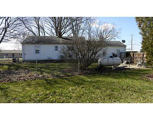 5283 Smith Houston, OH 45333 - Photo 3 of 16