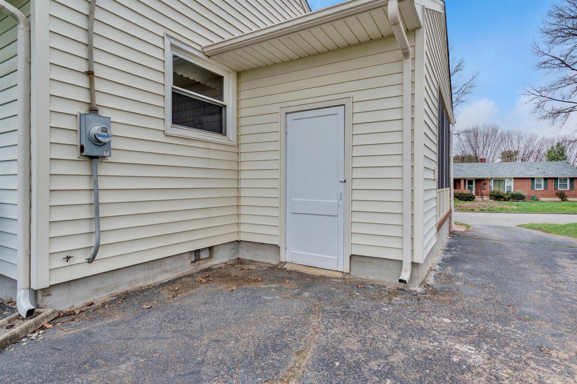 2378 Idavere Road Southwest Roanoke, VA 24015 - Photo 22 of 26 22-040120210062