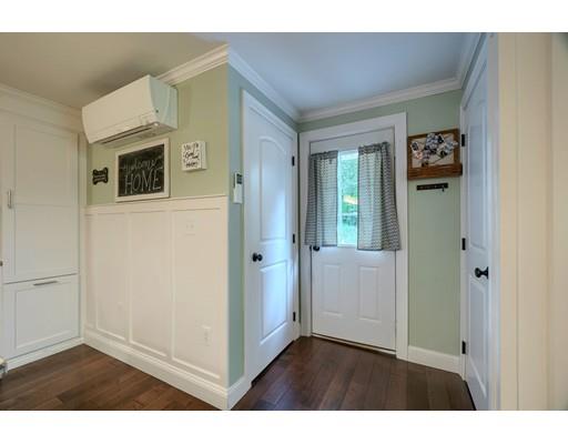 16 Ragged Hill Road Hubbardston, MA 01452 - Photo 4 of 29 Gallery Image 4